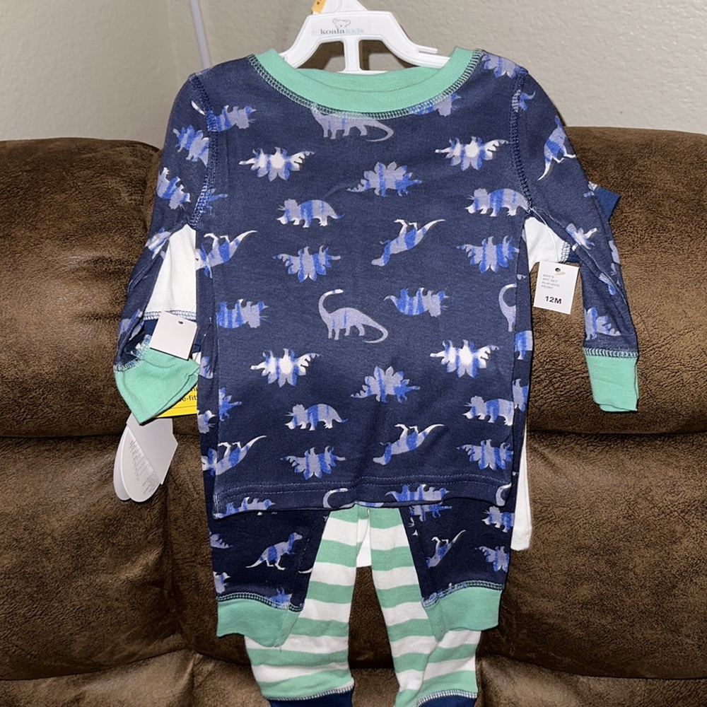 7 complete pajama sets - Picture 8 of 8
